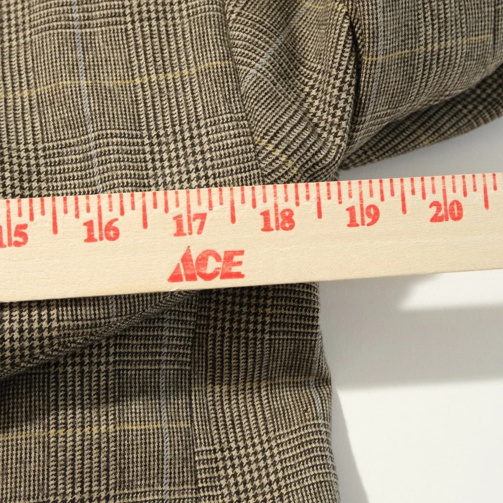 Banana Republic 40R Sport Coat 100% Wool Brown Glen Plaid Three Button Vented